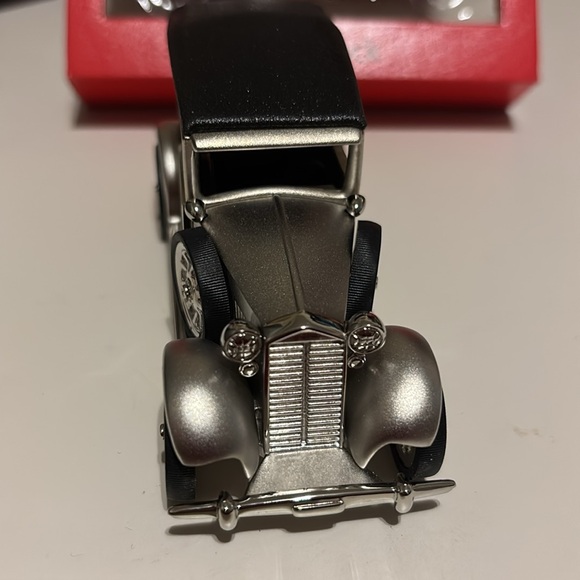 Timex Silver Vintage Car Mini Clock - Picture 5 of 9